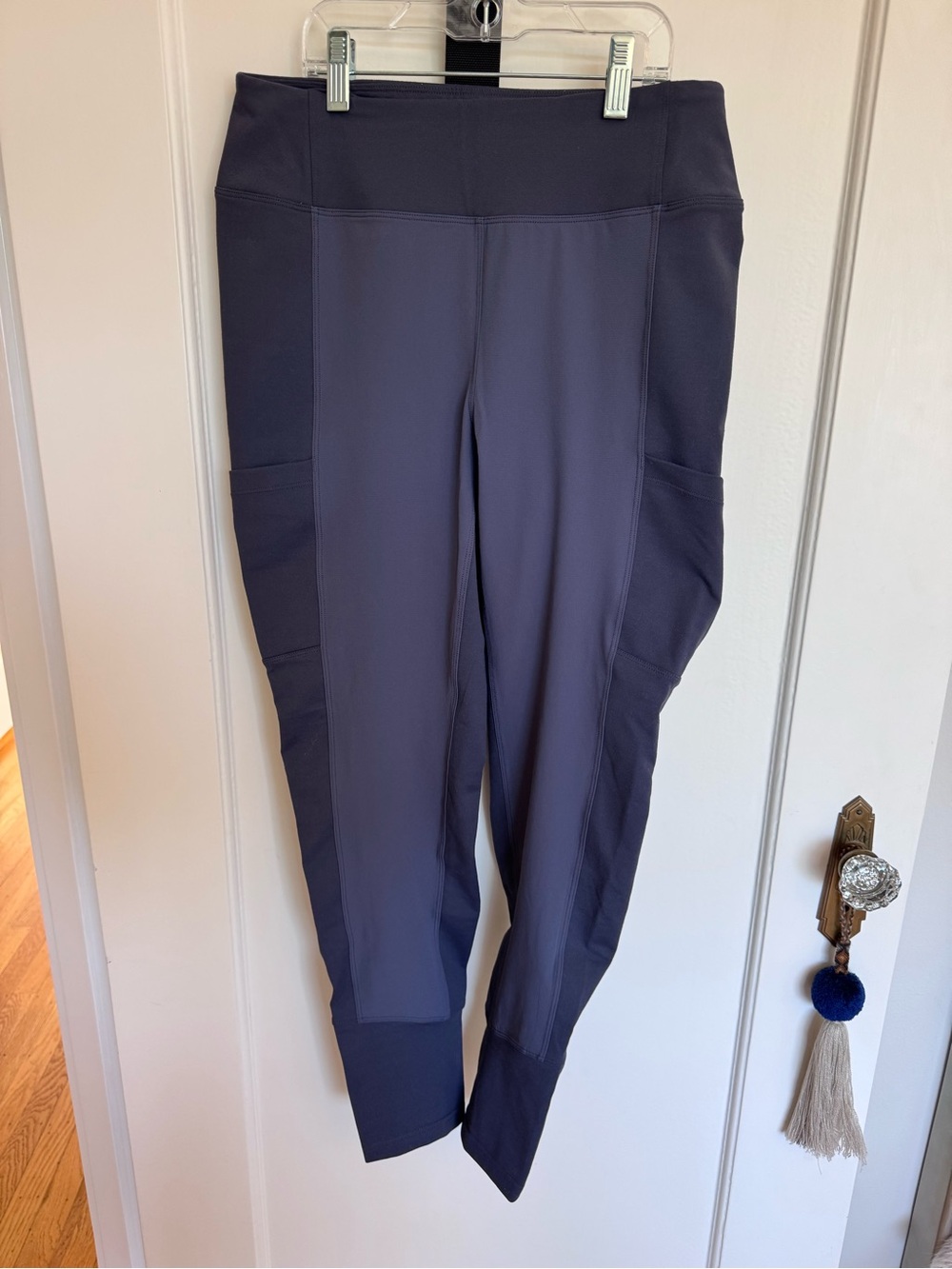 NWOT REI Dark Gray High-Rise Pocket Performance Leggings